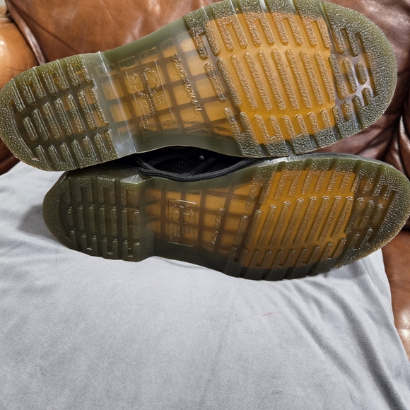 Dr. Martens 1490 Black Leather Boots - Picture 9 of 9